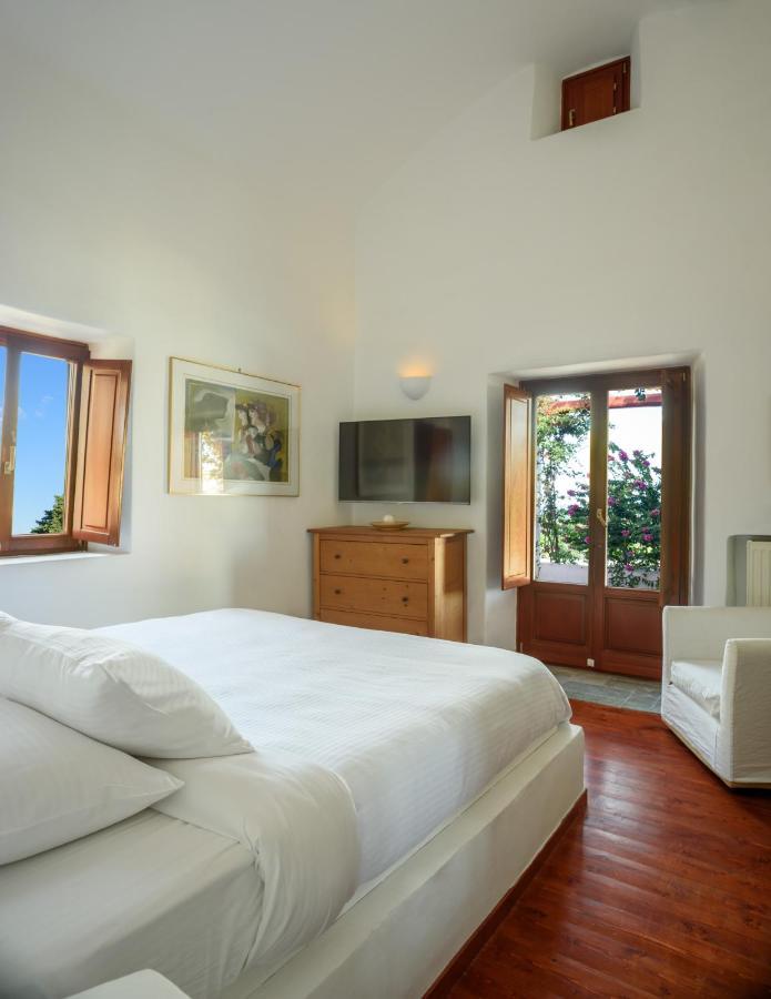 Aquaria Villa Karterados  Extérieur photo